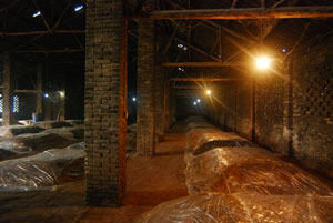 �o���{(di��o)ζ�����a(ch��n)�S(ch��ng)